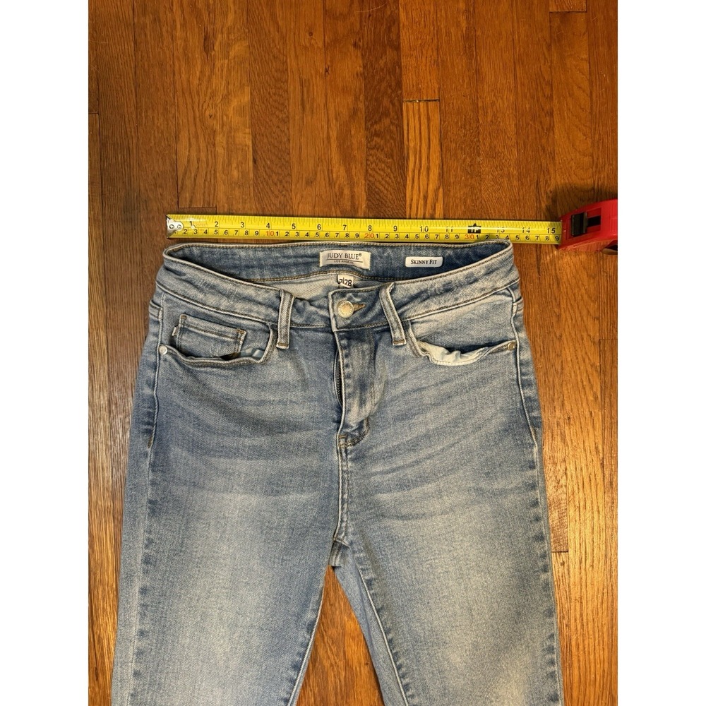 Judy Blue Jeans Women 7/28 Skinny Fit Fray Hem Medium Wash Stretch Denim 27x25 - Picture 6 of 10